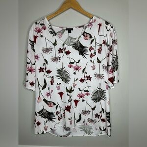 Ann Taylor Factory  white Leaf floral Blouse